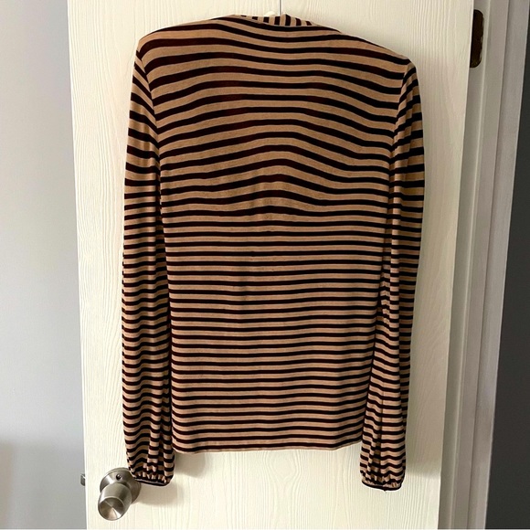 Burberry Top - Picture 2 of 6